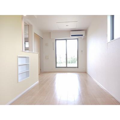 セレーノ 201【管理NO：1-022422701-02010】 ★家具家電は申し込み後に搬入しますの物件画像