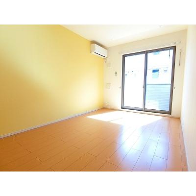 さくらさん 102【管理NO：1-019189201-01020】 ★家具家電は申し込み後に搬入します 2026年08月中旬入居可能の物件画像