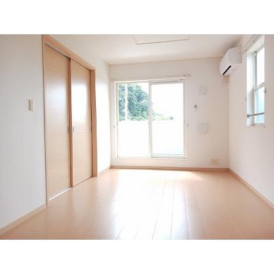 ブリーズガーデン 201【管理NO：1-015432901-02010】 ★家具家電は申し込み後に搬入しますの物件画像