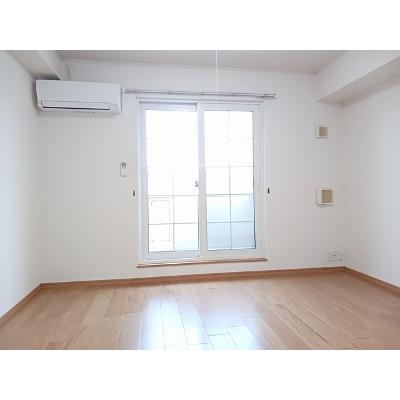 パストラル 203【管理NO：1-013704401-02030】 ★家具家電は申し込み後に搬入します★の物件画像