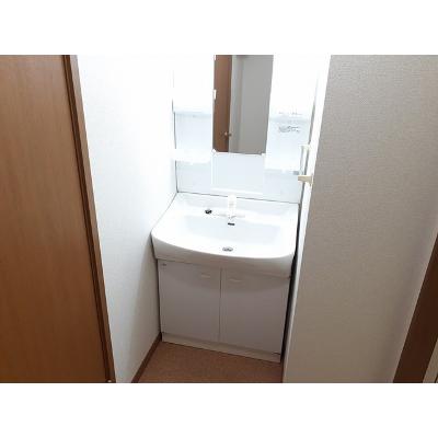 メゾン・ノーブルⅡ 202【管理NO：1-010688202-02020】 ★家具家電は申し込み後に搬入します★の物件画像