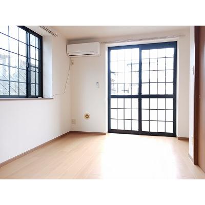 アンソレイエⅠ 102【管理NO：1-010630701-01020】 ★家具家電は申し込み後に搬入します★の物件画像