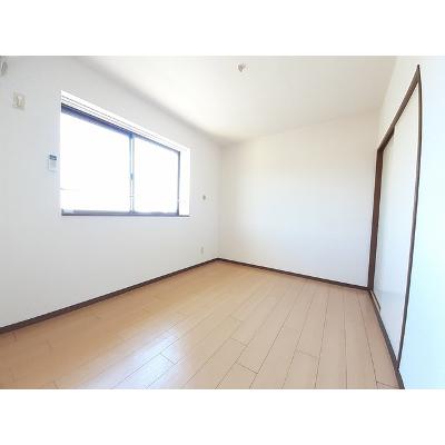 グレースフル 301【管理NO：1-004480301-03010】 ★家具家電は申し込み後に搬入します★の物件画像