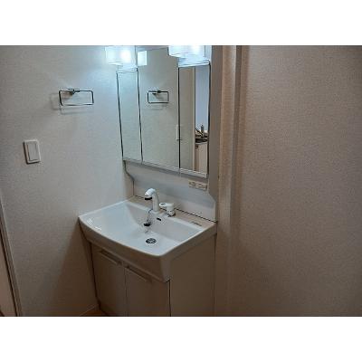 ティンカーベル 104【管理NO：1-028692801-01040】 ★家具家電は申し込み後に搬入します★ ★2026年10月下旬入居可能★の物件画像
