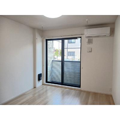 ロイヤル　オーク 104【管理NO：1-028689901-01040】 ★家具家電は申し込み後に搬入します★の物件画像