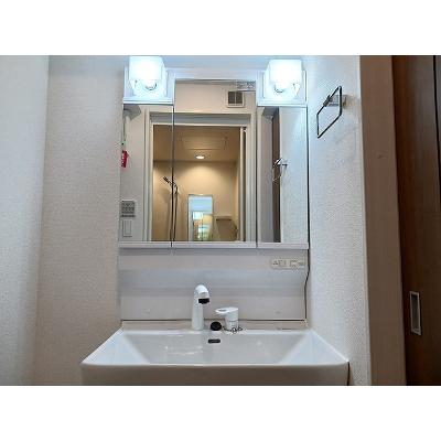 プリムローズＭ１ 105【管理NO：1-028333301-01050】 ★家具家電は申し込み後に搬入します★の物件画像