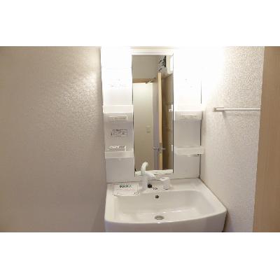 プティ・エトワール　Ⅲ 201【管理NO：1-016303603-02010】 ★家具家電は申し込み後に搬入します★の物件画像