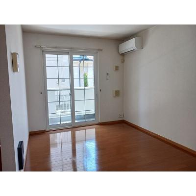 ドルチェ 101【管理NO：1-013915601-01010】 ★家具家電は申し込み後に搬入します★の物件画像