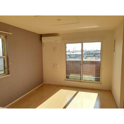 メゾンピーチ 204【管理NO：1-022173501-02040】 ★家具家電は申し込み後に搬入しますの物件画像
