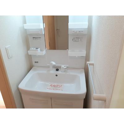 エンブレム　フェアリー 203【管理NO：1-020157801-02030】 ★家具家電は申し込み後に搬入しますの物件画像