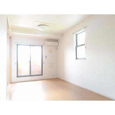 クラール泉　Ｂ 201【管理NO：1-017294102-02010】 ★家具家電は申し込み後に搬入しますの物件画像