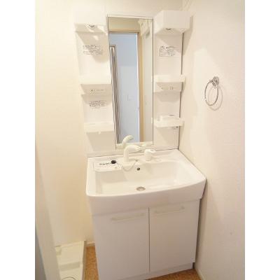 クラール泉　Ａ 101【管理NO：1-017294101-01010】 ★家具家電は申し込み後に搬入しますの物件画像
