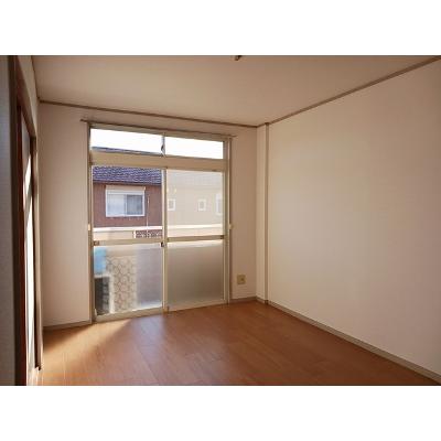 エルディム磯崎 203【管理NO：1-001507101-02030】 ★家具家電は申し込み後に搬入しますの物件画像