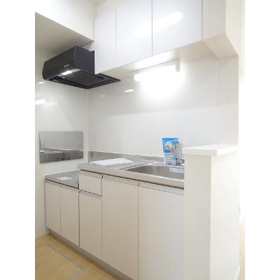 サウスコート 102【管理NO：1-022970901-01020】 ★家具家電は申し込み後に搬入します 2026年07月中旬入居可能の物件画像