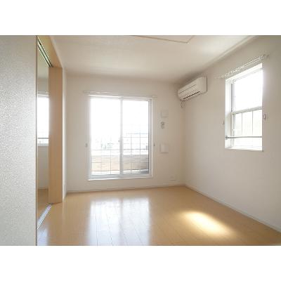 グランジェ 204【管理NO：1-017339201-02040】 ★家具家電は申し込み後に搬入します 2026年07月下旬入居可能の物件画像