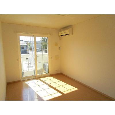 コンプリオ・カーサ 103【管理NO：1-015884501-01030】 ★家具家電は申し込み後に搬入しますの物件画像
