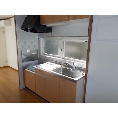 ＦＫＫ 201【管理NO：1-011003701-02010】 ★家具家電は申し込み後に搬入します★の物件画像