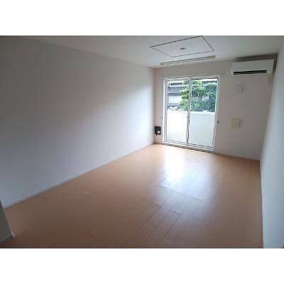サクラ 102【管理NO：1-017992501-01020】 ★家具家電は申し込み後に搬入します★の物件画像