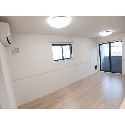 ラフレシールⅡ 106【管理NO：1-028022401-01060】 ★家具家電は申し込み後に搬入します★の物件画像