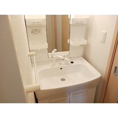 エル　クレシェンドⅡ 101【管理NO：1-016919902-01010】 ★家具家電は申し込み後に搬入しますの物件画像