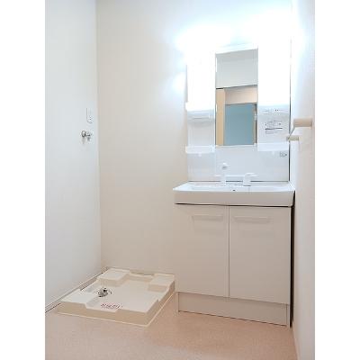 フェリチタⅢ 201【管理NO：1-021842903-02010】 ★家具家電は申し込み後に搬入しますの物件画像