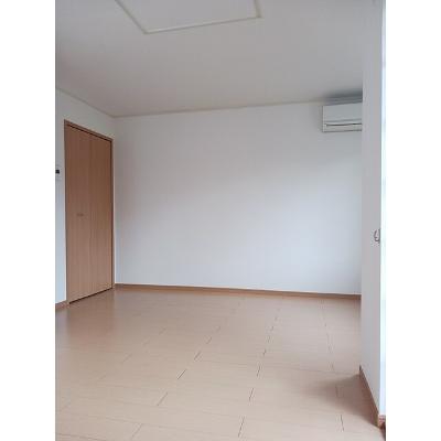 プラシード 102【管理NO：1-014929301-01020】 ★家具家電は申し込み後に搬入しますの物件画像