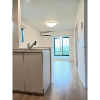クレールＡ 101【管理NO：1-028470301-01010】 ★家具家電は申し込み後に搬入します★の物件画像