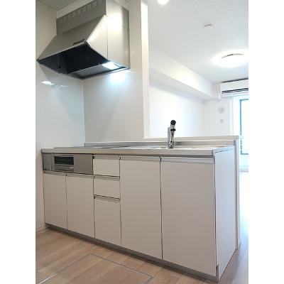 エパヌィールさくらⅢ 102【管理NO：1-027292101-01020】 ★家具家電は申し込み後に搬入します★の物件画像