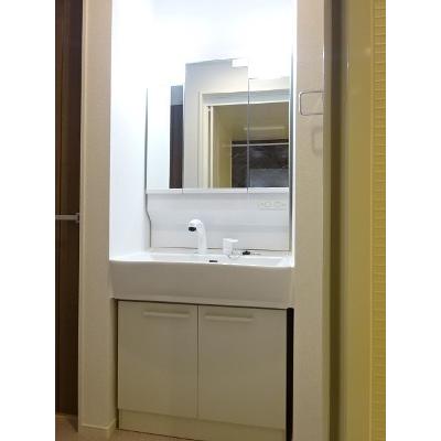 シェノンⅢ 103【管理NO：1-026997501-01030】 ★家具家電は申し込み後に搬入します 2026年08月中旬入居可能の物件画像