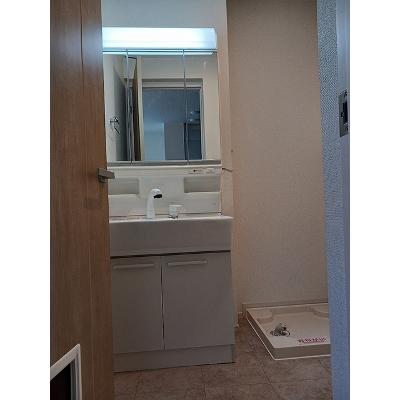グランドソレイユＤ 103【管理NO：1-026655904-01030】 ★家具家電は申し込み後に搬入しますの物件画像