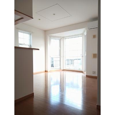 チャンプデブレ 101【管理NO：1-013693501-01010】 ★家具家電は申し込み後に搬入します★の物件画像
