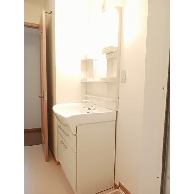 チャンプデブレ 101【管理NO：1-013693501-01010】 ★家具家電は申し込み後に搬入します★の物件画像