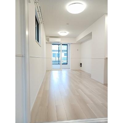 ソレイユ 105【管理NO：1-028496701-01050】 ★家具家電は申し込み後に搬入します★の物件画像