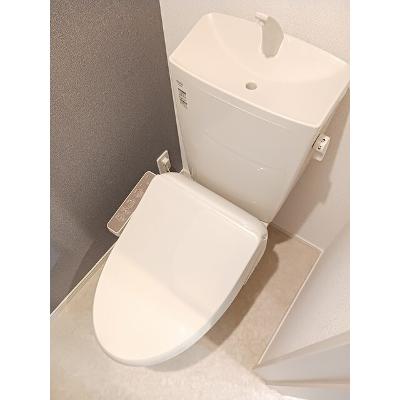 ソレイユ 105【管理NO：1-028496701-01050】 ★家具家電は申し込み後に搬入します★の物件画像
