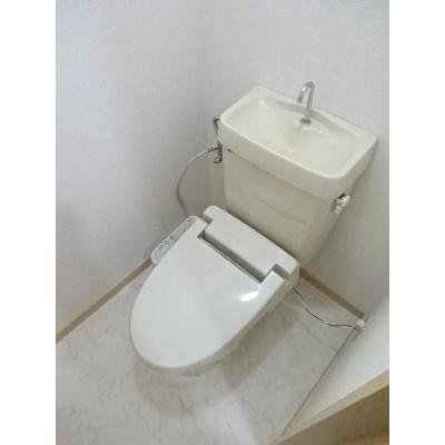 エルディム岡田 201【管理NO：1-003522201-02010】 ★家具家電は申し込み後に搬入しますの物件画像