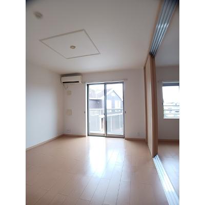 アバンサールⅢ 202【管理NO：1-018091001-02020】 ★家具家電は申し込み後に搬入しますの物件画像