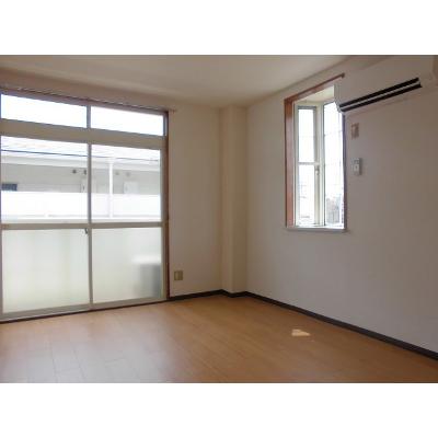 カーサすみれ壱番館 204【管理NO：1-003524201-02040】 ★家具家電は申し込み後に搬入します 2026年07月中旬入居可能の物件画像