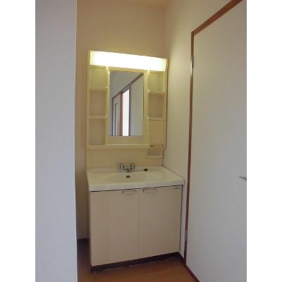 カーサすみれ壱番館 204【管理NO：1-003524201-02040】 ★家具家電は申し込み後に搬入します 2026年07月中旬入居可能の物件画像