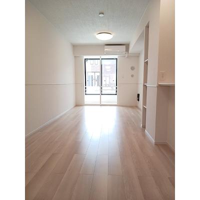 ウルルⅡ 102【管理NO：1-028242702-01020】 ★家具家電は申し込み後に搬入します 2026年08月上旬入居可能の物件画像