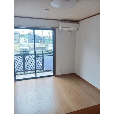 サンハイツ早野新田 102【管理NO：1-099210201-01020】 ★家具家電は申し込み後に搬入します★の物件画像
