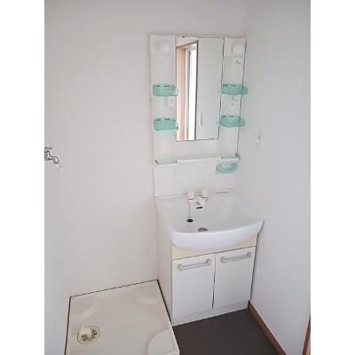 サンハイツ早野新田 102【管理NO：1-099210201-01020】 ★家具家電は申し込み後に搬入します★の物件画像