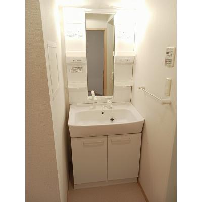 プリティ 202【管理NO：1-016063101-02020】 ★家具家電は申し込み後に搬入します★の物件画像