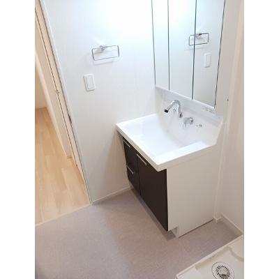 プラシード 103【管理NO：1-027517202-01030】 ★家具家電は申し込み後に搬入しますの物件画像