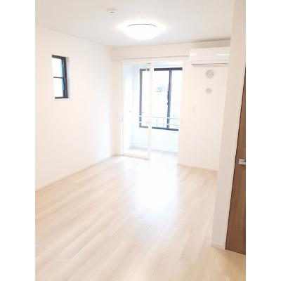キャンディハウスⅡ 103【管理NO：1-026520702-01030】 ★家具家電は申し込み後に搬入します★の物件画像