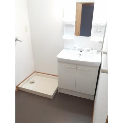 ファミールⅢ 201【管理NO：1-013310101-02010】 ★家具家電は申し込み後に搬入します★の物件画像