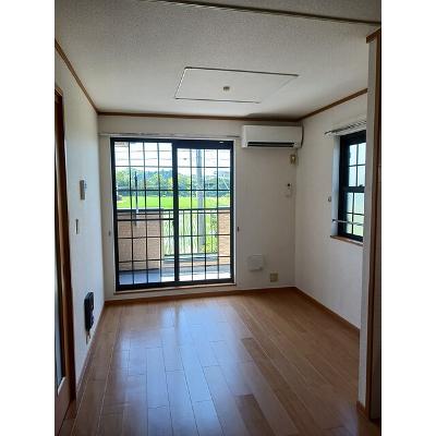 ティーフベルクＡ 201【管理NO：1-012011401-02010】 ★家具家電は申し込み後に搬入します★の物件画像