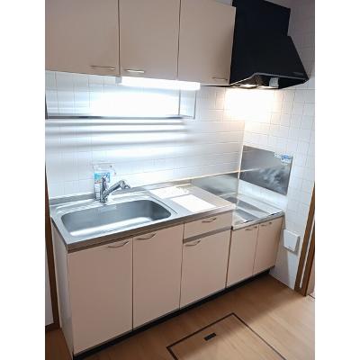 アヴニールⅩⅠ 102【管理NO：1-011429802-01020】 ★家具家電は申し込み後に搬入します★の物件画像