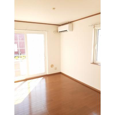 アヴニールⅧ 101【管理NO：1-010365404-01010】 ★家具家電は申し込み後に搬入しますの物件画像