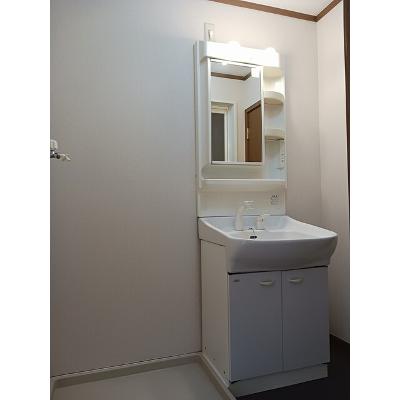アヴニールⅥ 201【管理NO：1-010365402-02010】 ★家具家電は申し込み後に搬入しますの物件画像