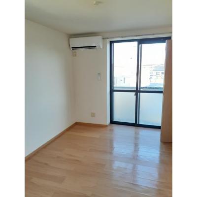 フォレストⅡ 203【管理NO：1-009378001-02030】 ★家具家電は申し込み後に搬入します★の物件画像